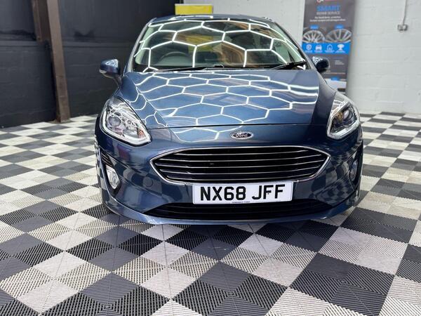 Ford Fiesta view 3