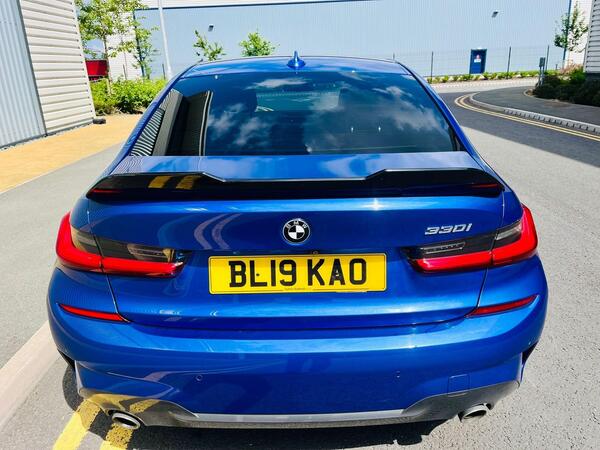 BMW 3 Series view 7