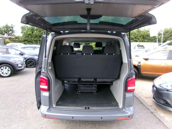 2014 Volkswagen Transporter Shuttle 2.0 TD T30 S L1 H1 4dr