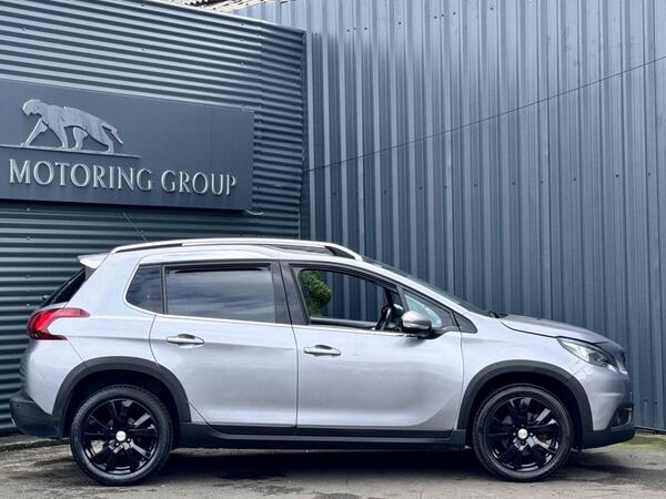 Peugeot 2008 view 3