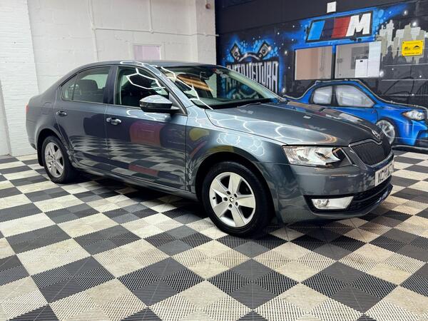 Skoda Octavia view 4
