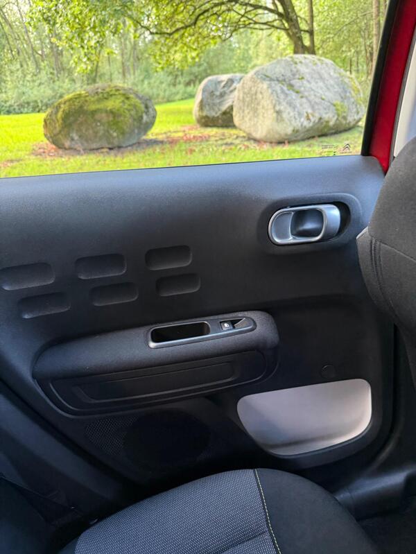 2017 Citroen C3 1.2 PureTech Feel Euro 6 5dr