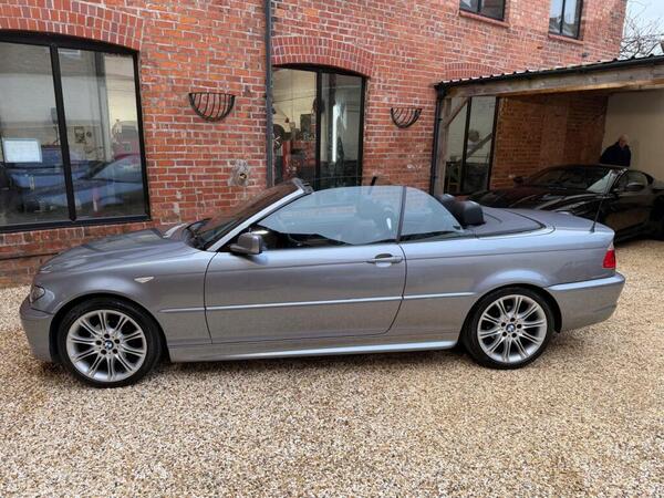 BMW 3 Series view 4