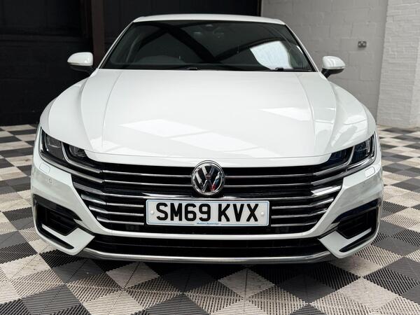 Volkswagen Arteon view 2