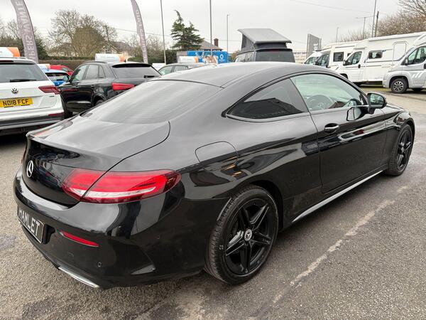Mercedes-Benz C-Class view 5