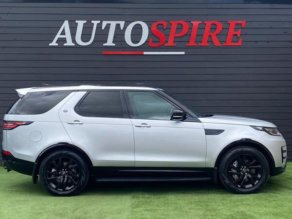 2020 Land Rover Discovery 3.0 SD V6 Landmark Edition Auto 4WD Euro 6 (s/s) 5dr