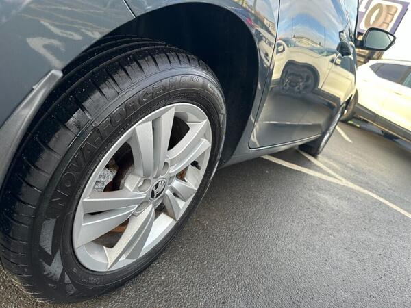 Skoda Fabia view 3