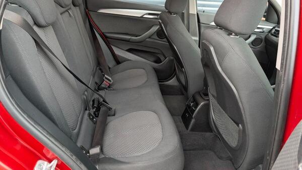 BMW X1 view 7