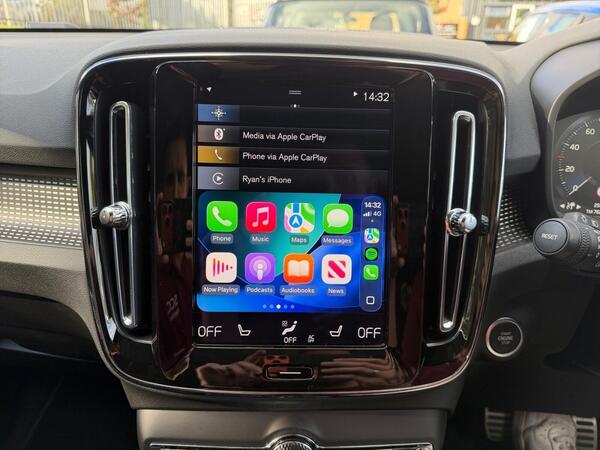 2022 Volvo XC40 1.5 T3 R-Design Auto Euro 6 (s/s) 5dr