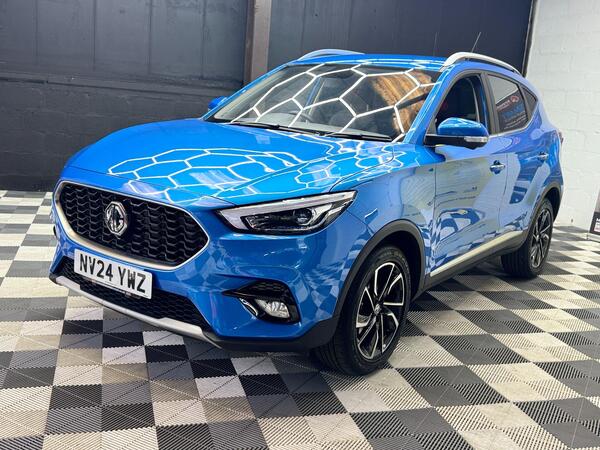 MG MG ZS view 4