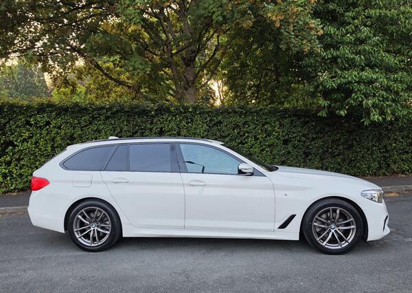 2019 BMW 5 Series 2.0 520d M Sport Touring Auto Euro 6 (s/s) 5dr