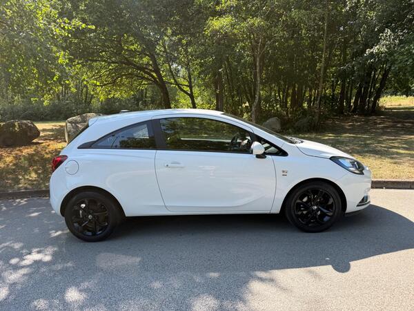 2017 Vauxhall Corsa 1.4i ecoTEC SRi Euro 6 3dr
