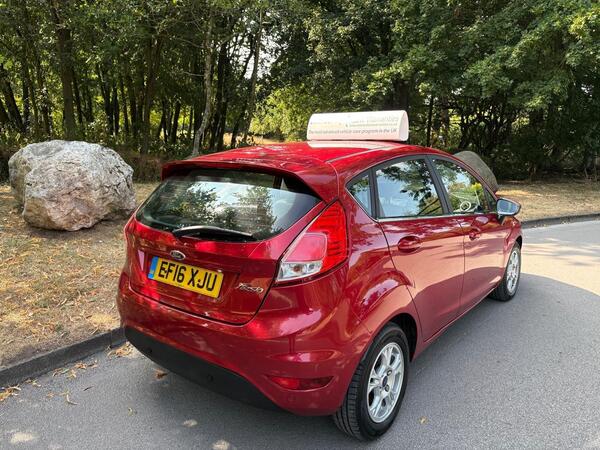 2016 Ford Fiesta 1.5 TDCi ECOnetic Zetec Euro 6 (s/s) 5dr