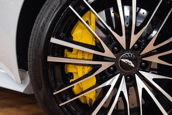 Aston Martin DBS view 6
