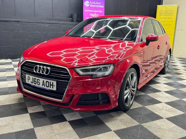 Audi A3 view 4