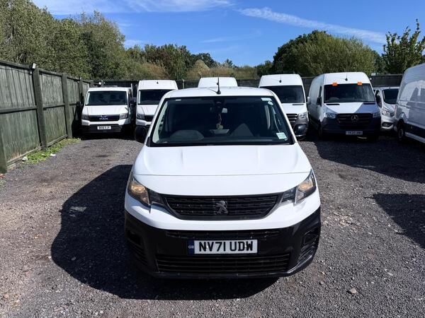 2022 Peugeot Partner 1.5 BlueHDi 850 Professional Premium + Long Crew Van Double Cab 6dr Diesel Manual LWB Euro 6 (s/s) (100 bhp)