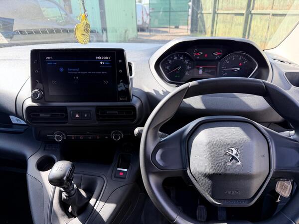 2022 Peugeot Partner 1.5 BlueHDi 850 Professional Premium + Long Crew Van Double Cab 6dr Diesel Manual LWB Euro 6 (s/s) (100 bhp)