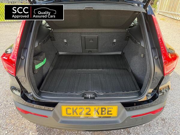 2022 Volvo XC40 1.5 T3 R-Design Auto Euro 6 (s/s) 5dr