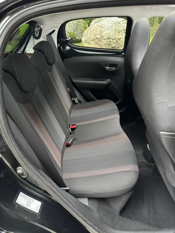 2015 Peugeot 108 1.2 VTi PureTech Allure Top! Euro 5 5dr