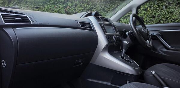 2014 Toyota Verso 1.8 V-Matic Icon Multidrive S Euro 5 5dr Euro 5