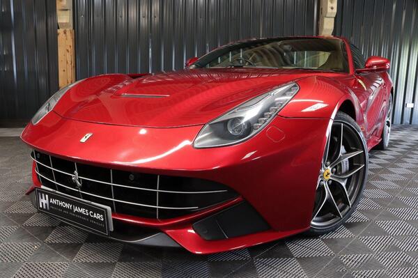 Ferrari F12 Berlinetta view 7