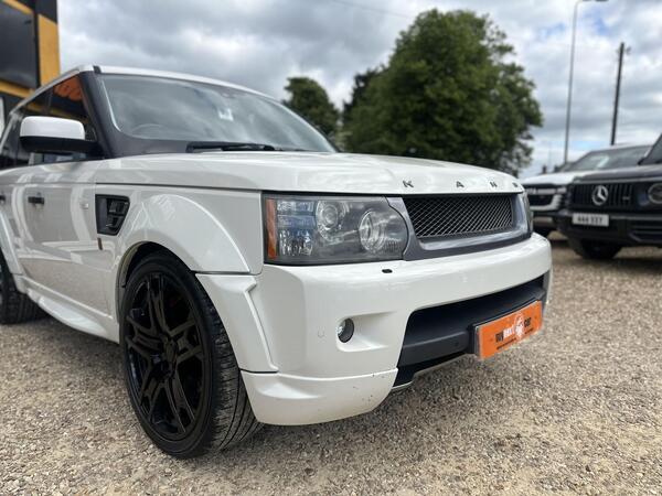Land Rover Range Rover view 2