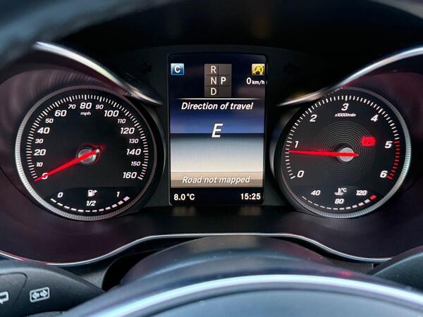 Mercedes-Benz A view 3