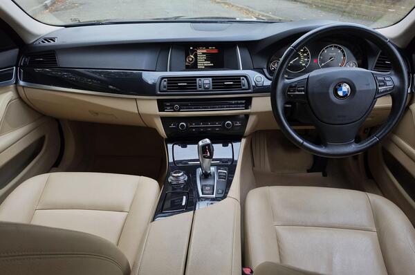 2015 BMW 5 Series 2.0 520d SE Touring Auto Euro 6 (s/s) 5dr