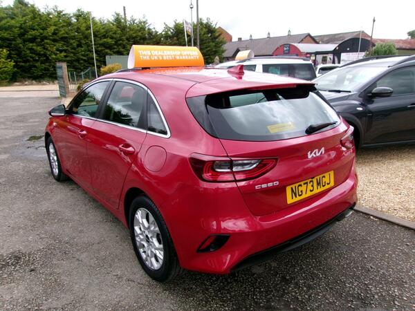 2024 Kia Ceed 1.5 T-GDi 2 Euro 6 (s/s) 5dr Non-ADAP
