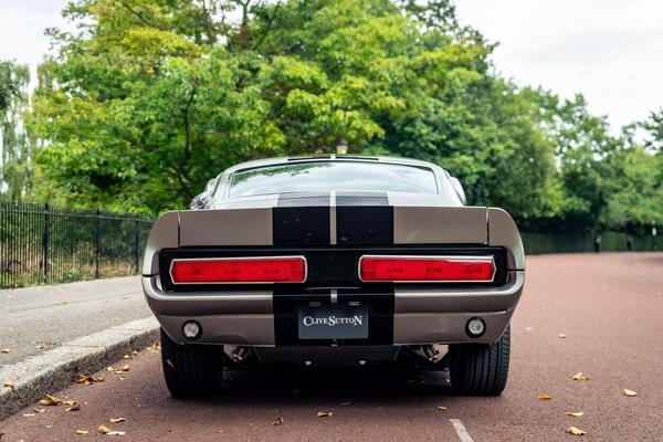 Ford Mustang view 7
