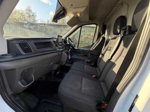2020 Ford Transit 2.0 350 EcoBlue Trend RWD L3 H3 Euro 6 (s/s) 5dr