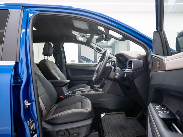 Volkswagen Amarok view 5