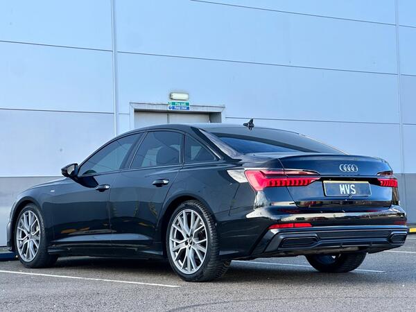 Audi A6 view 4