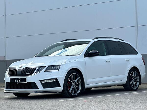 Skoda Octavia view 3