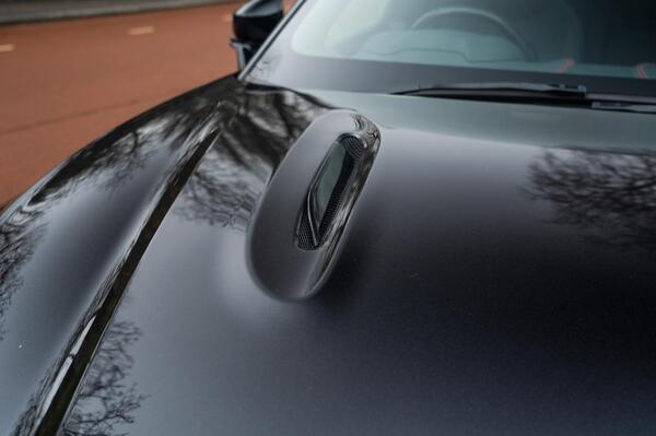 Aston Martin DBX view 6