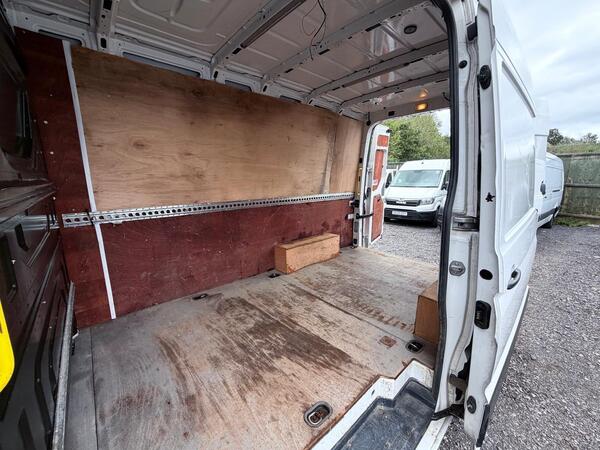 2021 Volkswagen Crafter 2.0 TDI CR35 Trendline RWD MWB Euro 6 (s/s) 5dr