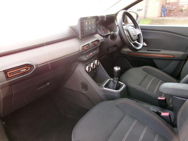 2021 Dacia Sandero Stepway 1.0 TCe Prestige Euro 6 (s/s) 5dr