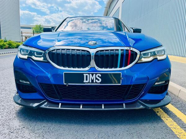 BMW 3 Series view 2