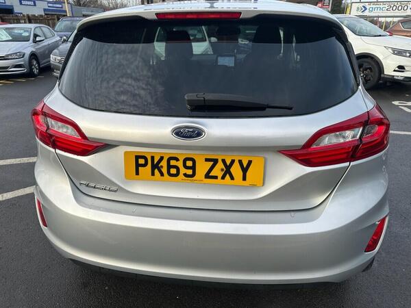 Ford Fiesta view 5