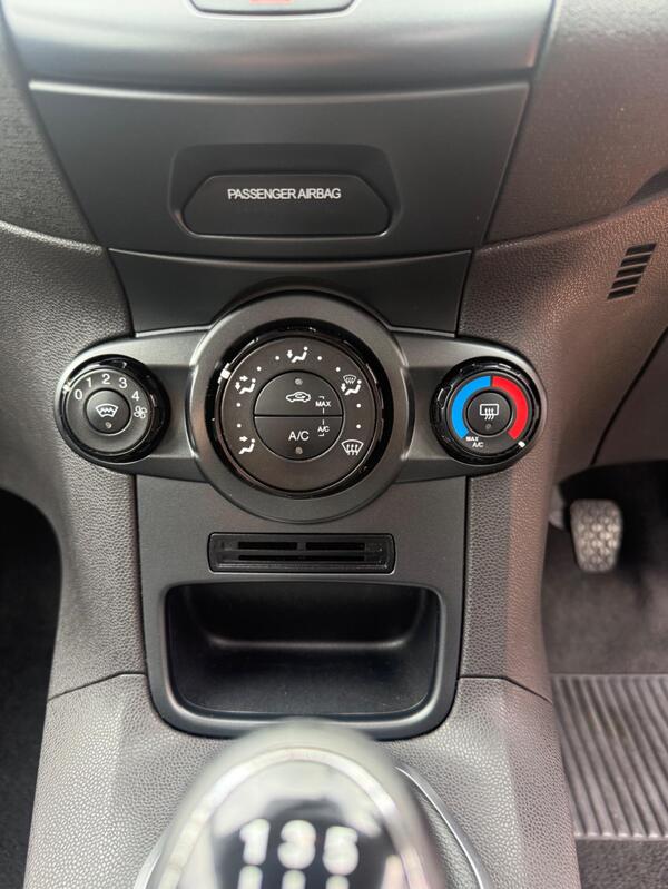 2014 Ford Fiesta 1.25 Style Euro 5 3dr