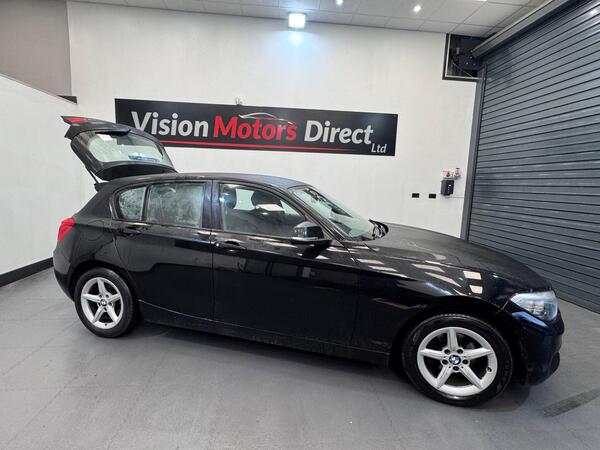 BMW 1 Series view 7