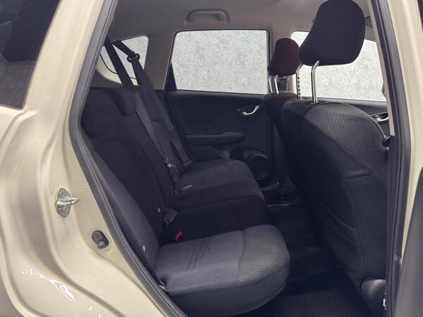 Honda Jazz view 4