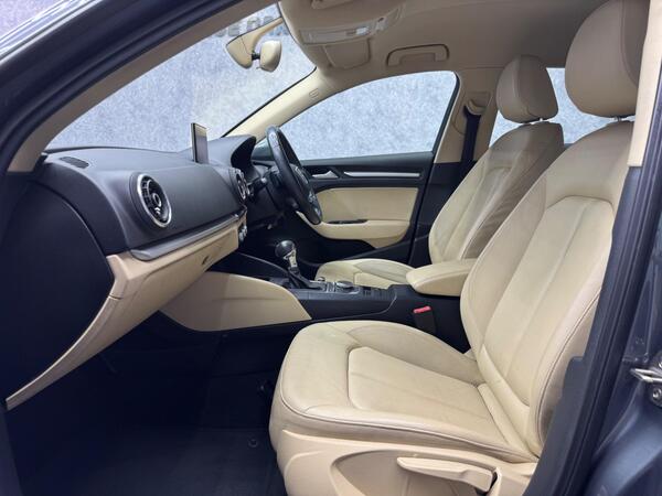 Audi A3 view 3