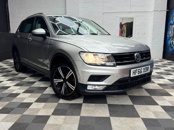 Volkswagen Tiguan view 7