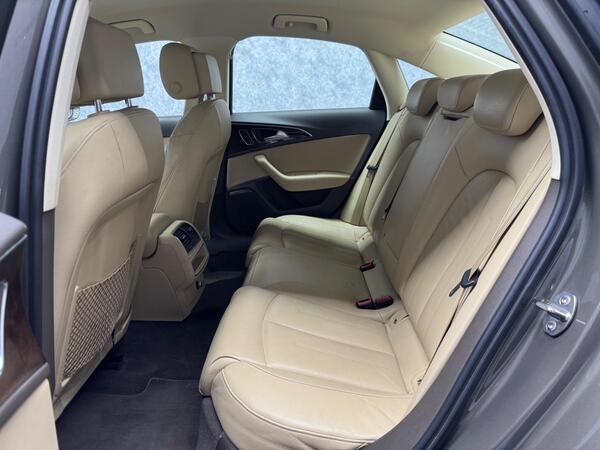 Audi A6 view 7