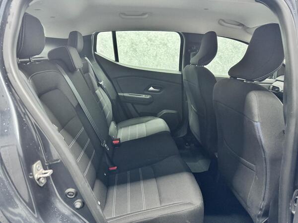 Dacia Sandero view 6