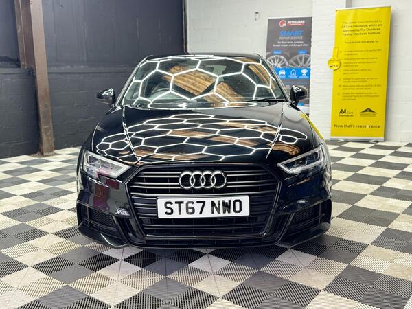 Audi A3 view 4