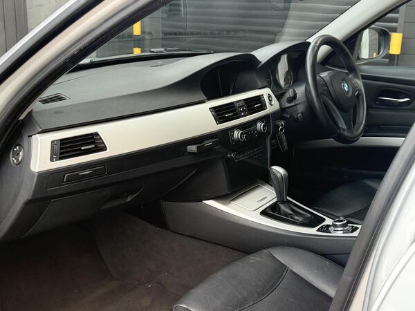 BMW 3 Series 2.0 318d SE Business Edition Steptronic Euro 5 4dr - Image 3