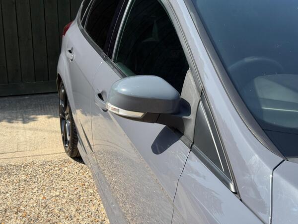Ford Focus 2.0T EcoBoost ST-3 Euro 6 (s/s) 5dr