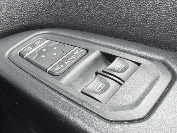 Renault Trafic 2.0 dCi Blue LL30 Extra L2 H1 Euro 6 (s/s) 5dr